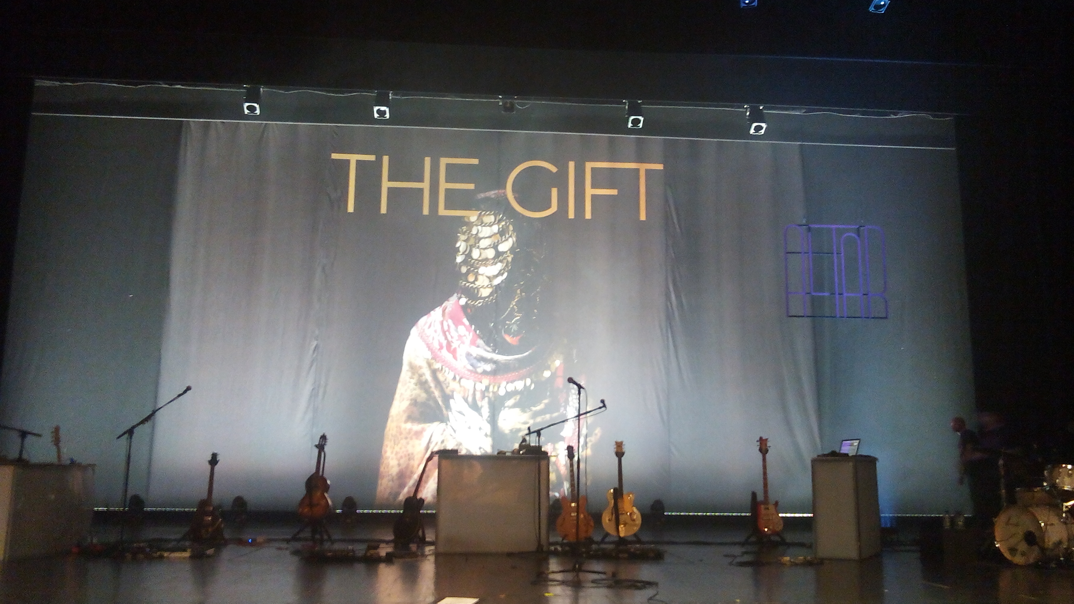 The Gift: Altar